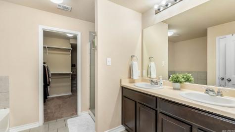 2638 Willow Pond San Antonio TX 78244