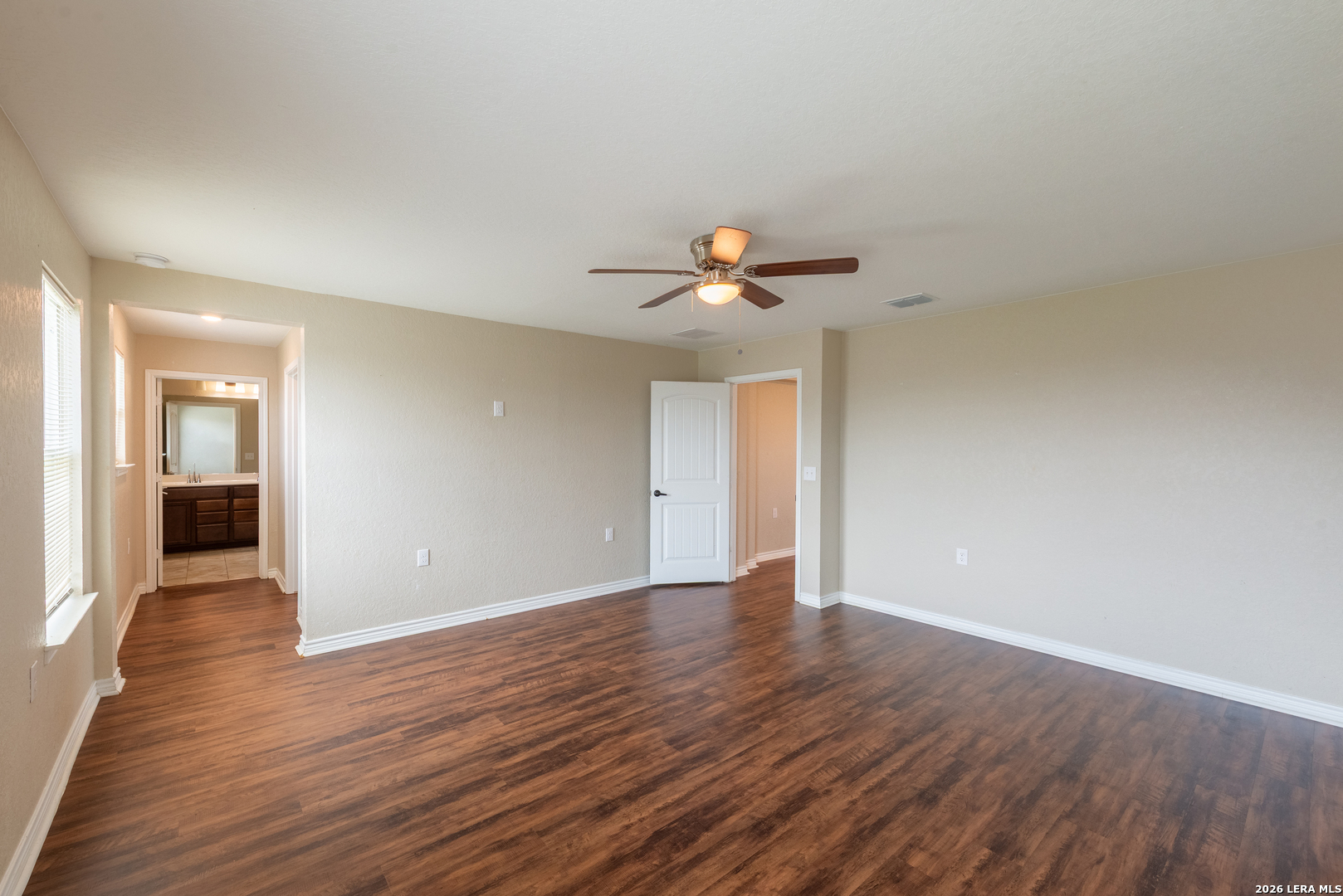 5526 Castle Brook Drive San Antonio TX 78218