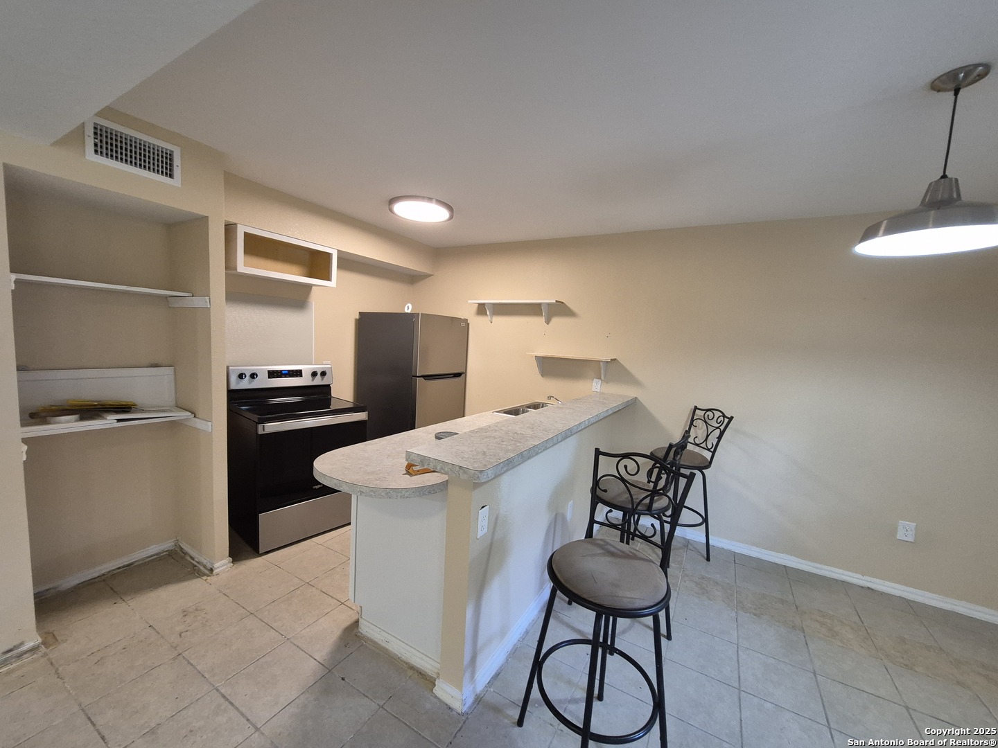 3718 Pleasanton Road San Antonio TX 78221