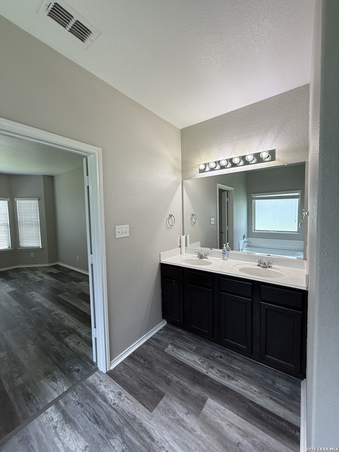 6010 Upland San Antonio TX 78244