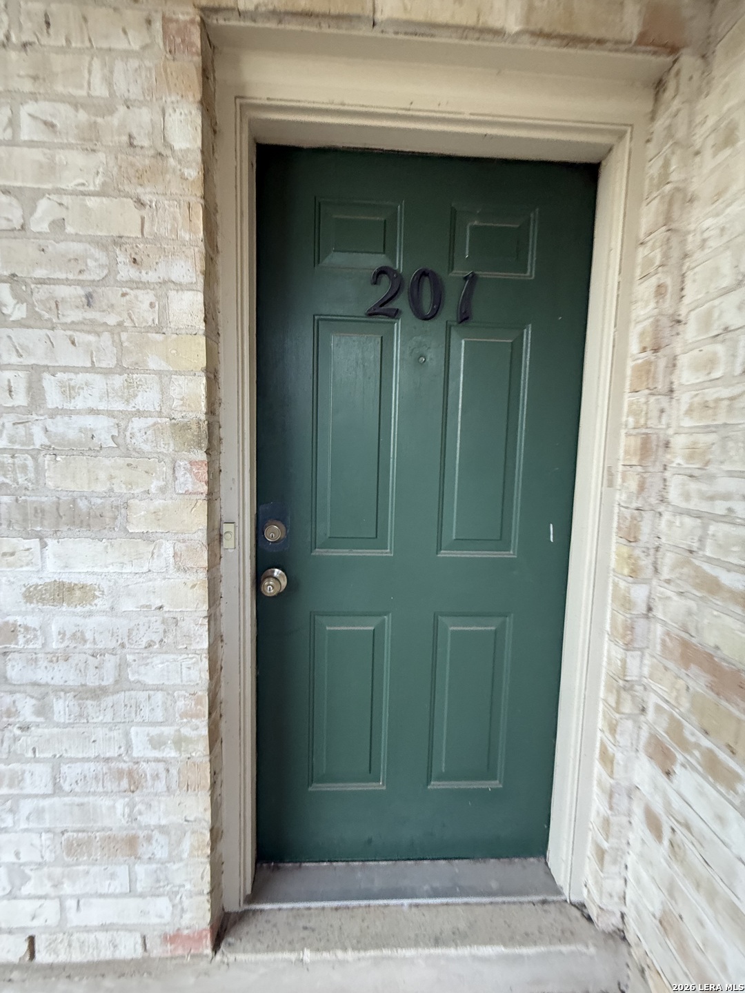 331 W Mistletoe San Antonio TX 78212