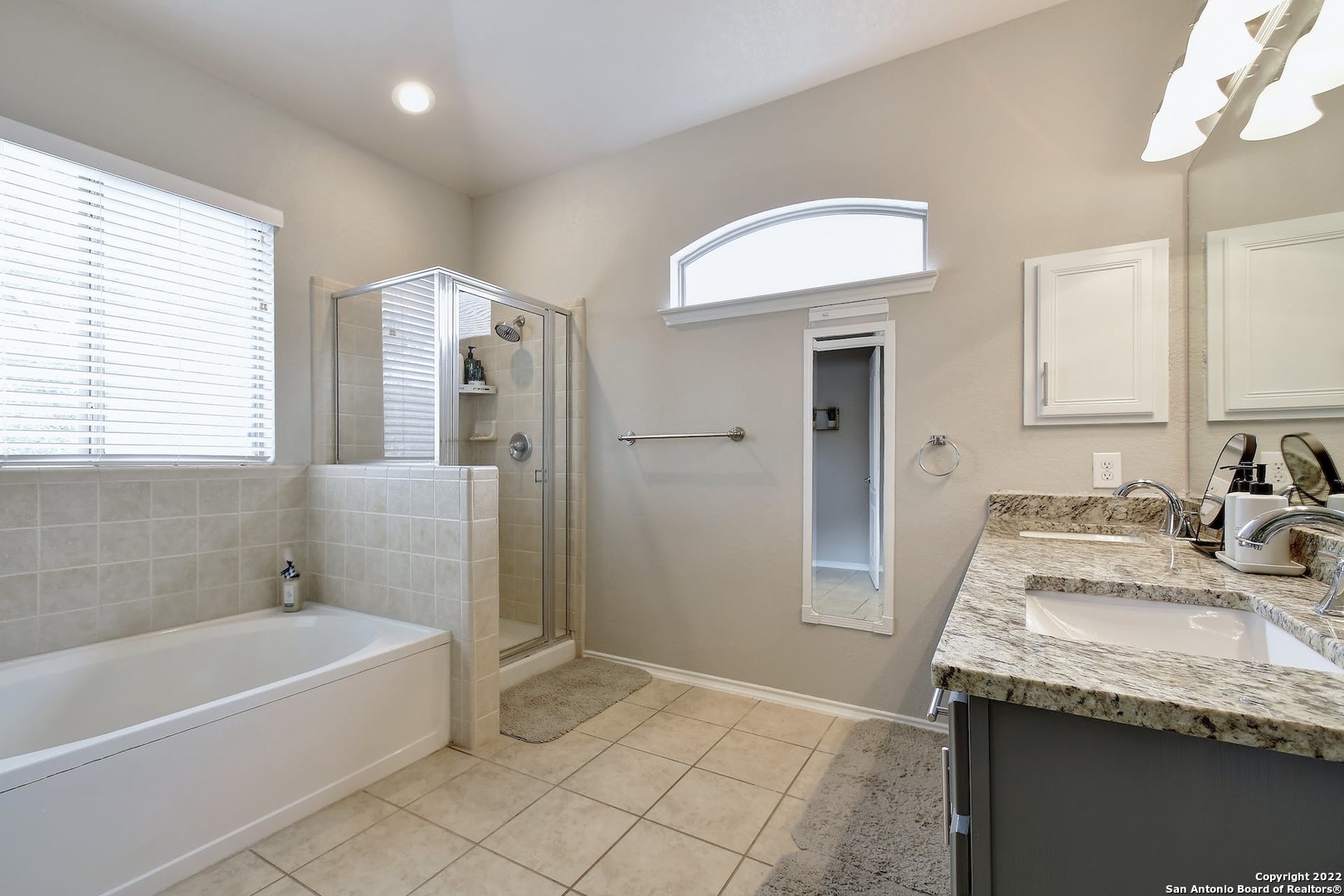 1222 Tweed Willow San Antonio TX 78258