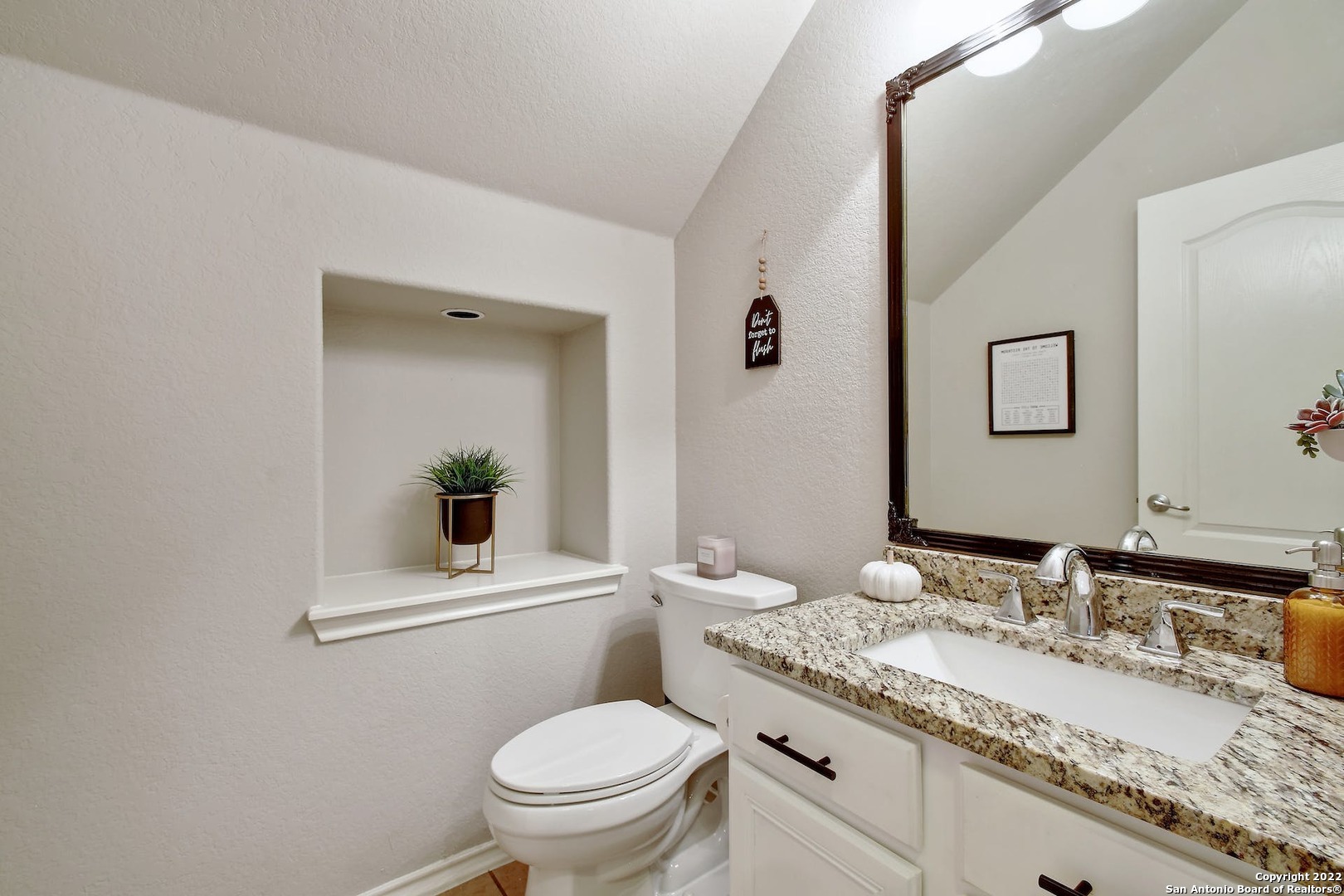 1222 Tweed Willow San Antonio TX 78258