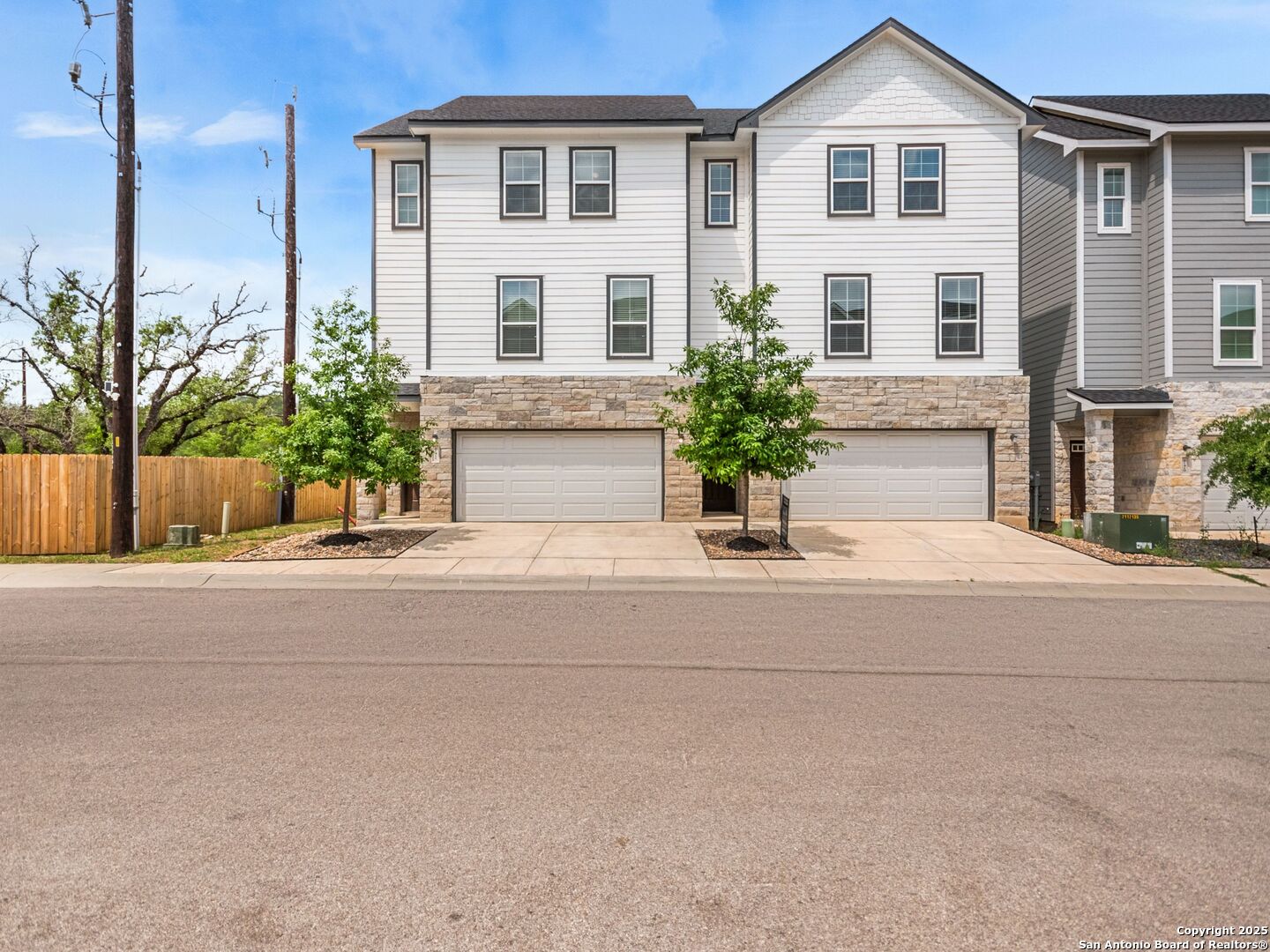 21411 Sir Walter San Antonio TX 78256