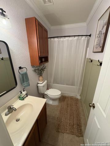 1127 Sundance Fall San Antonio TX 78245