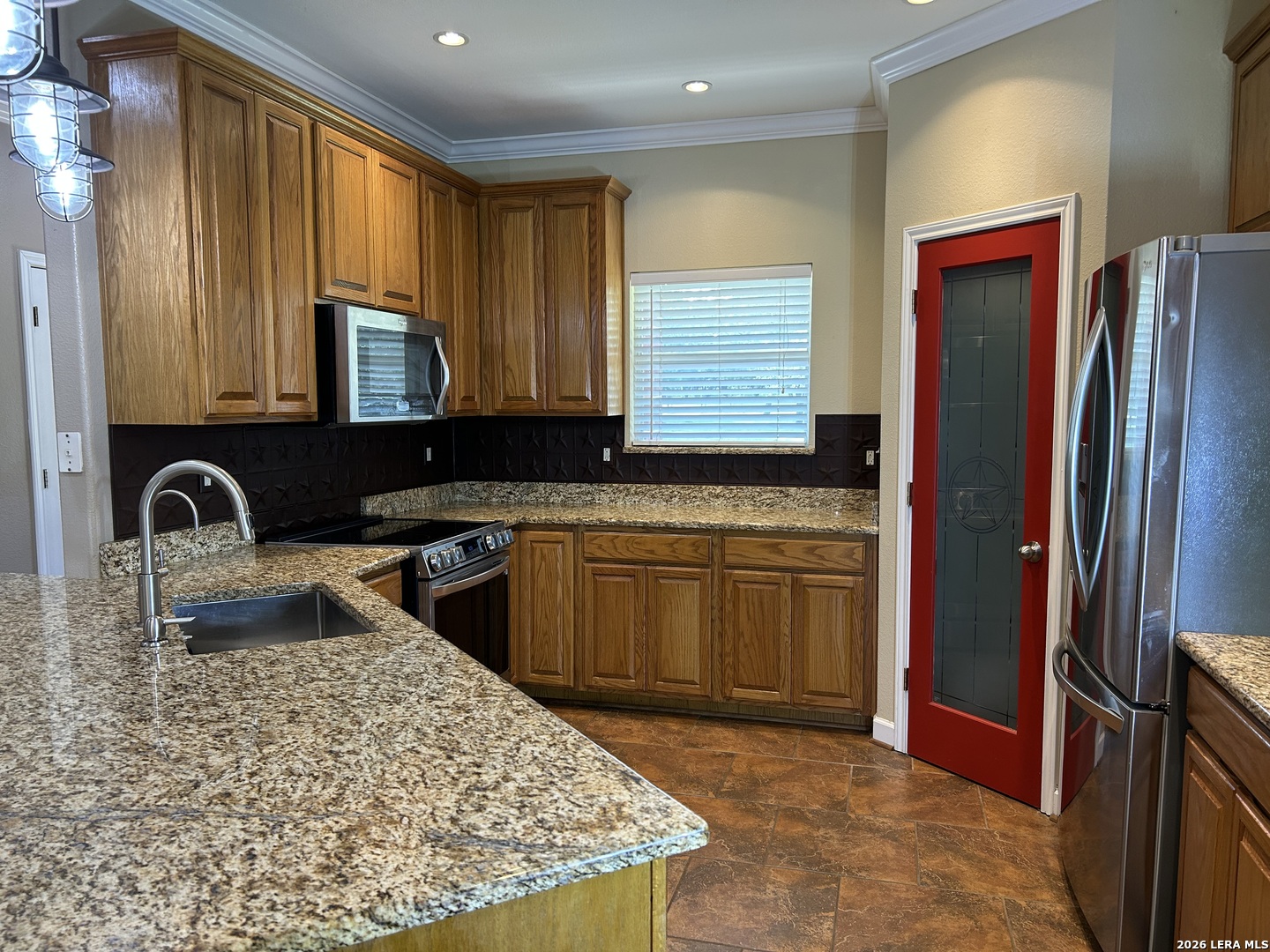 495 Hill Country Drive Pipe Creek TX 78063