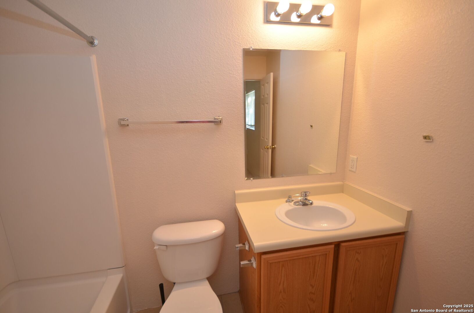 8915 Maverick Draw San Antonio TX 78250