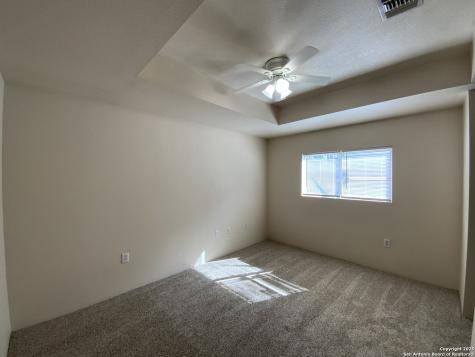 8915 Maverick Draw San Antonio TX 78250