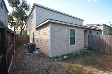 8915 Maverick Draw San Antonio TX 78250