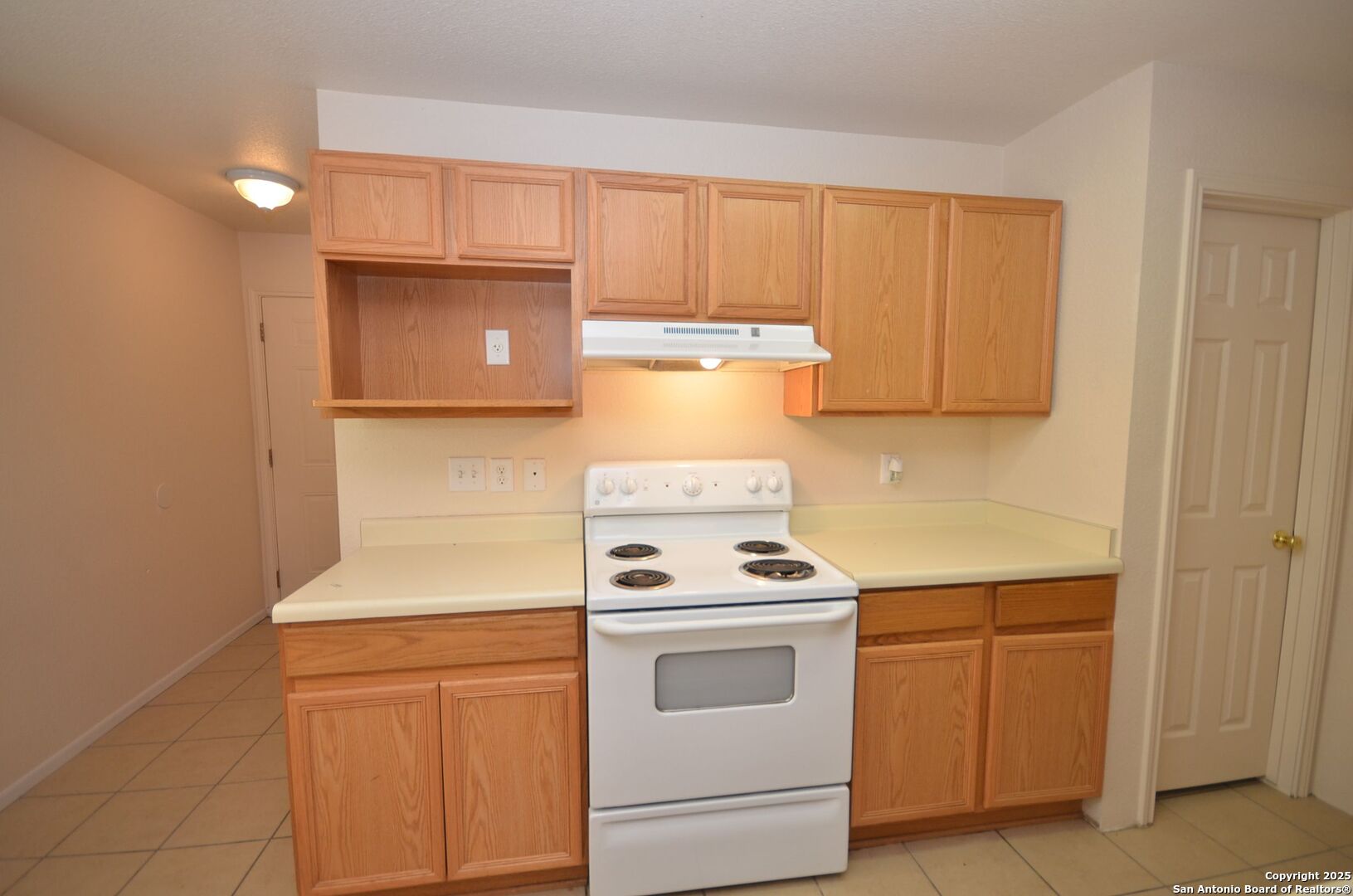8915 Maverick Draw San Antonio TX 78250