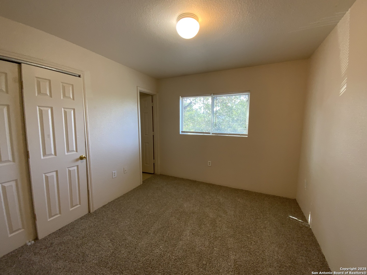 8915 Maverick Draw San Antonio TX 78250