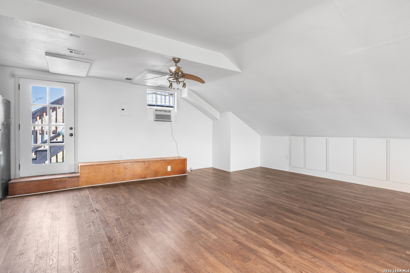 235 E Huisache San Antonio TX 78212