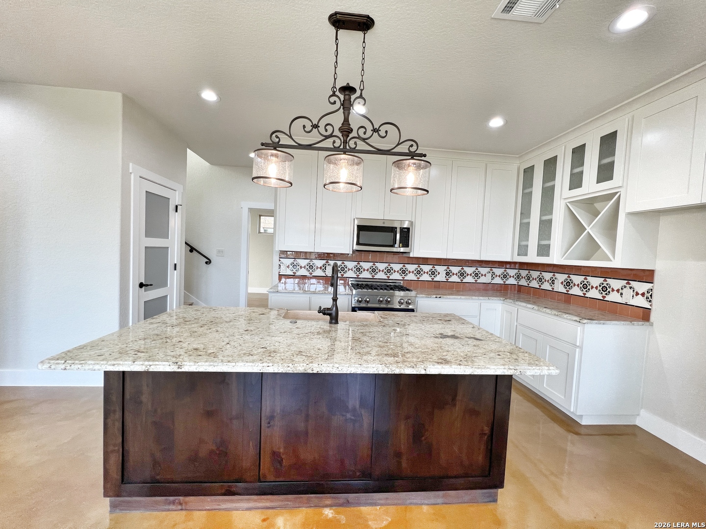 1690 Gruene Vineyard Crossing New Braunfels TX 78130