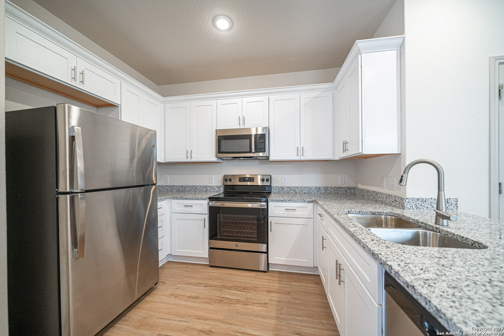7545 Briarwood Pass San Antonio TX 78252