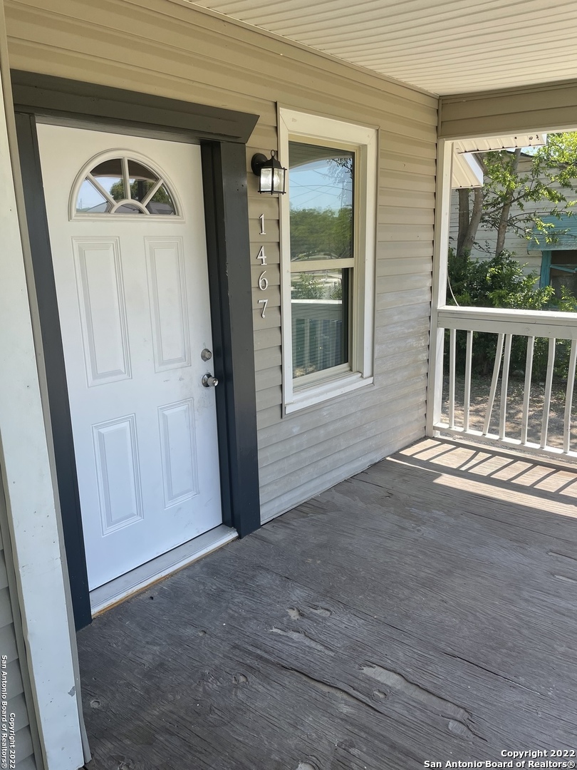 1467 W Gerald Avenue San Antonio TX 78211