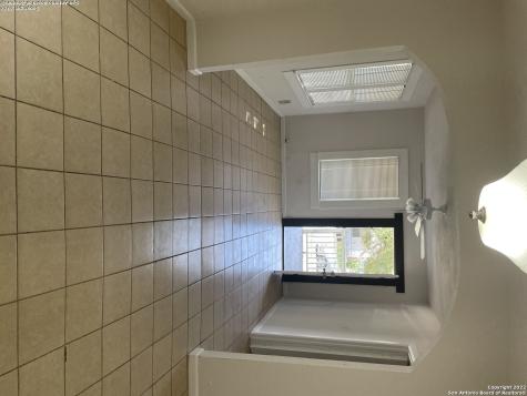 1467 W Gerald Avenue San Antonio TX 78211