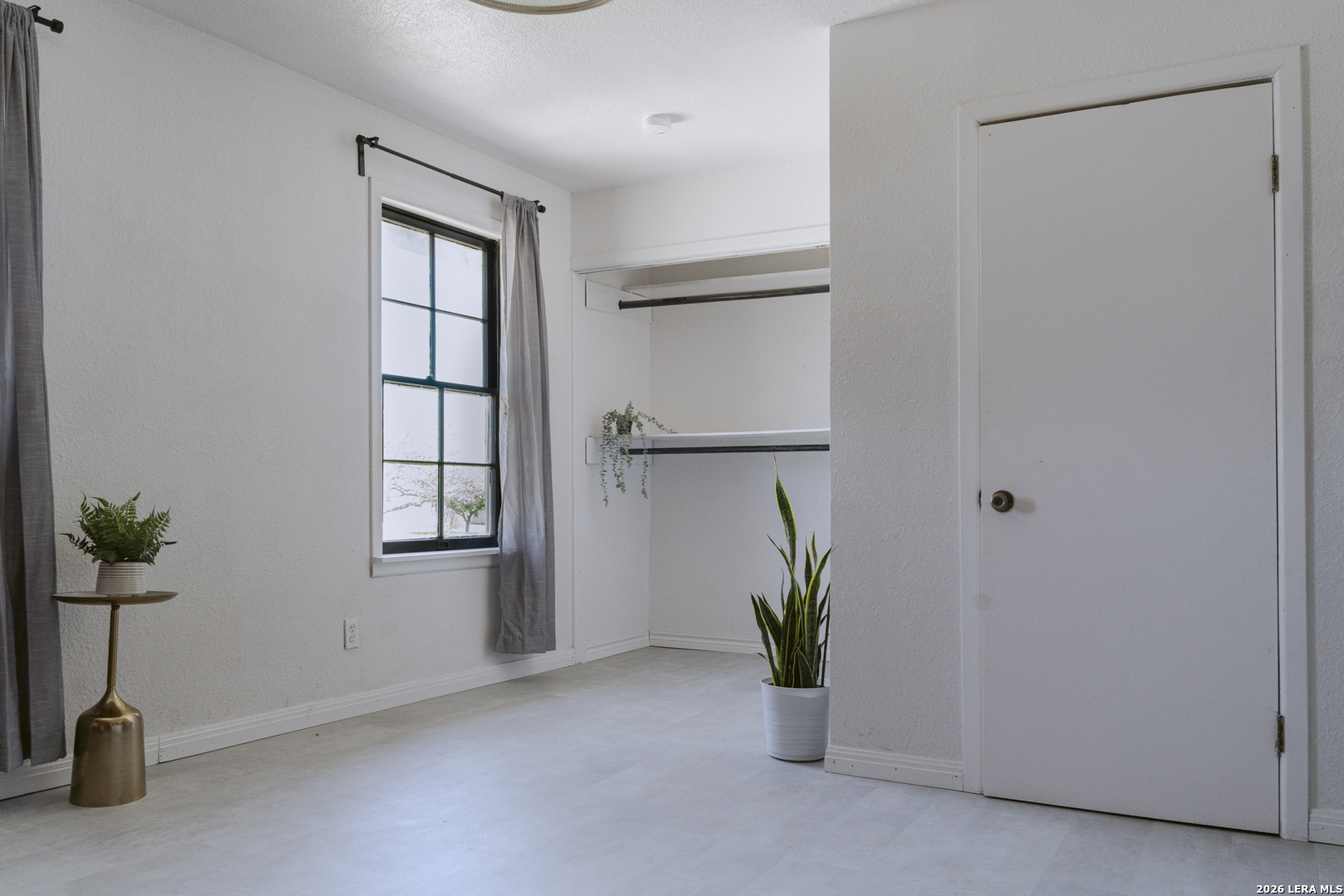 246 Senisa San Antonio TX 78228