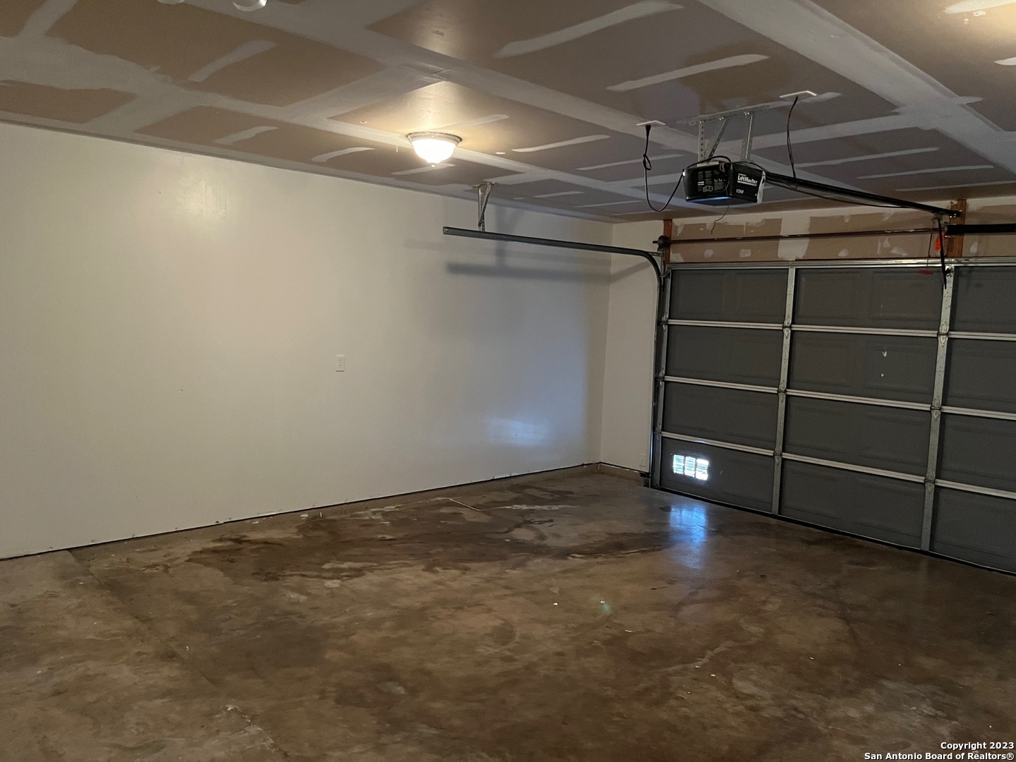 2718 Cedar Sound San Antonio TX 78244
