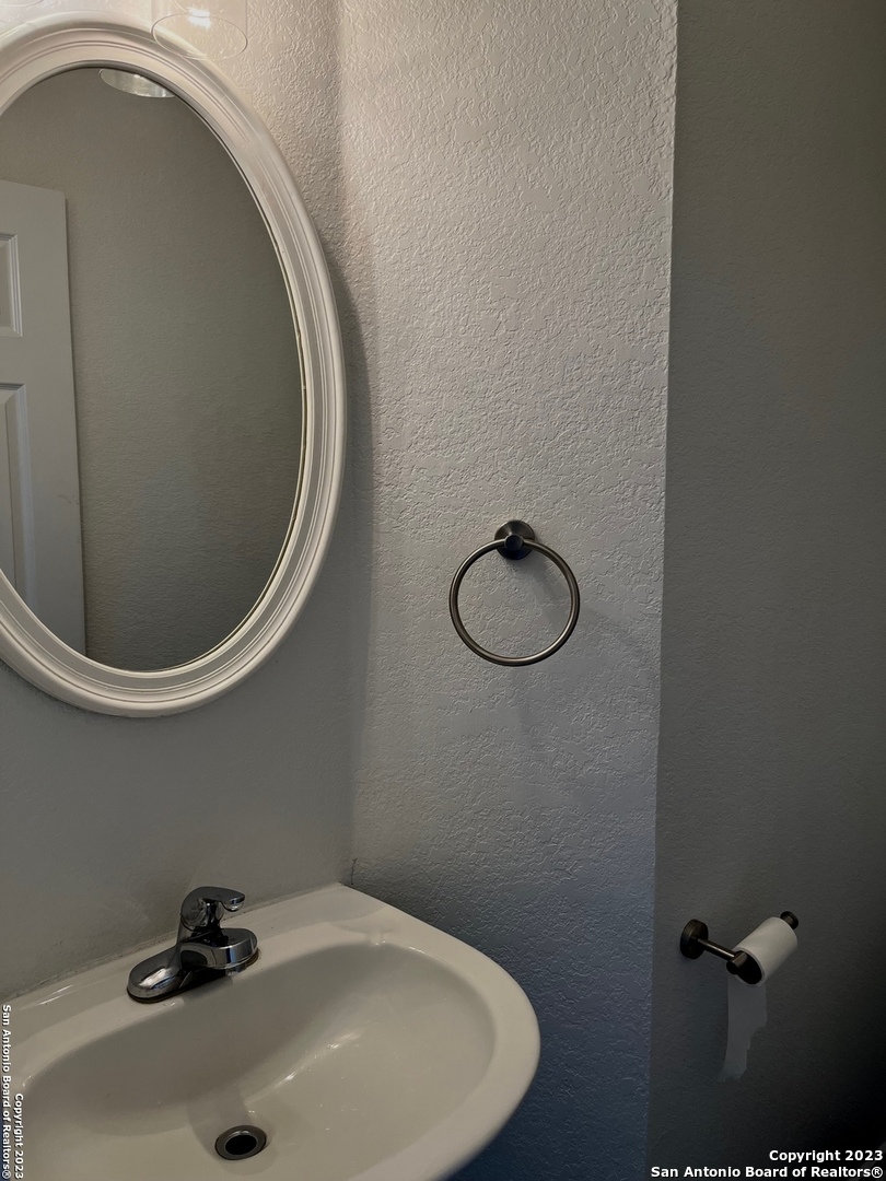 2718 Cedar Sound San Antonio TX 78244