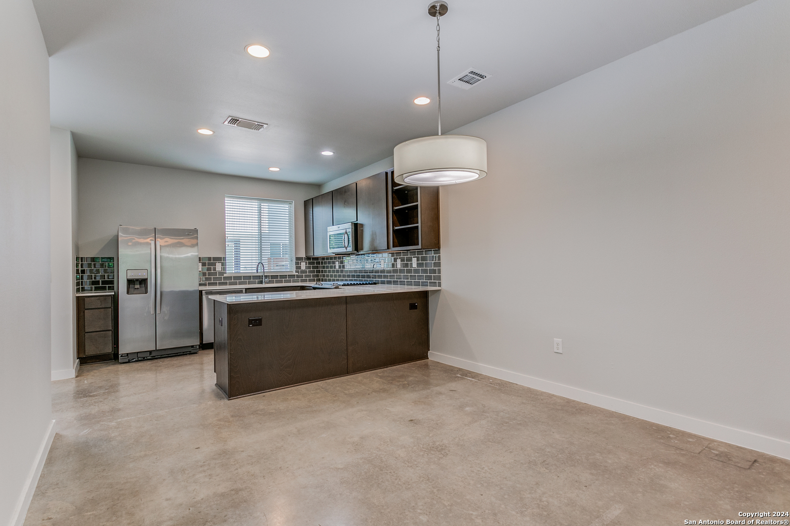 330 Clay San Antonio TX 78204