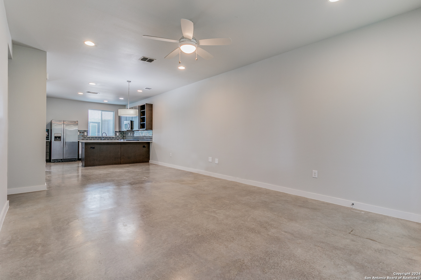 330 Clay San Antonio TX 78204