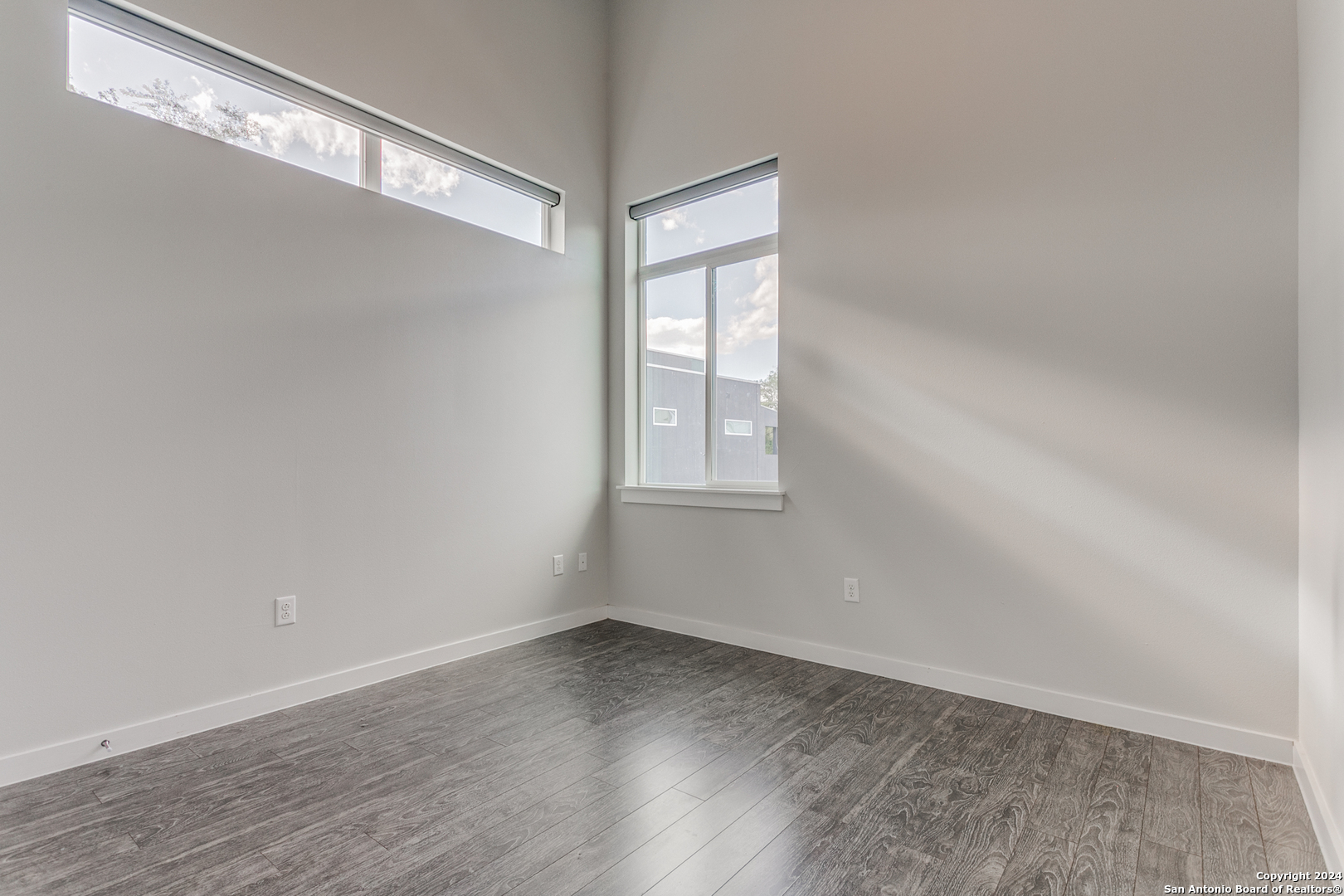 330 Clay San Antonio TX 78204