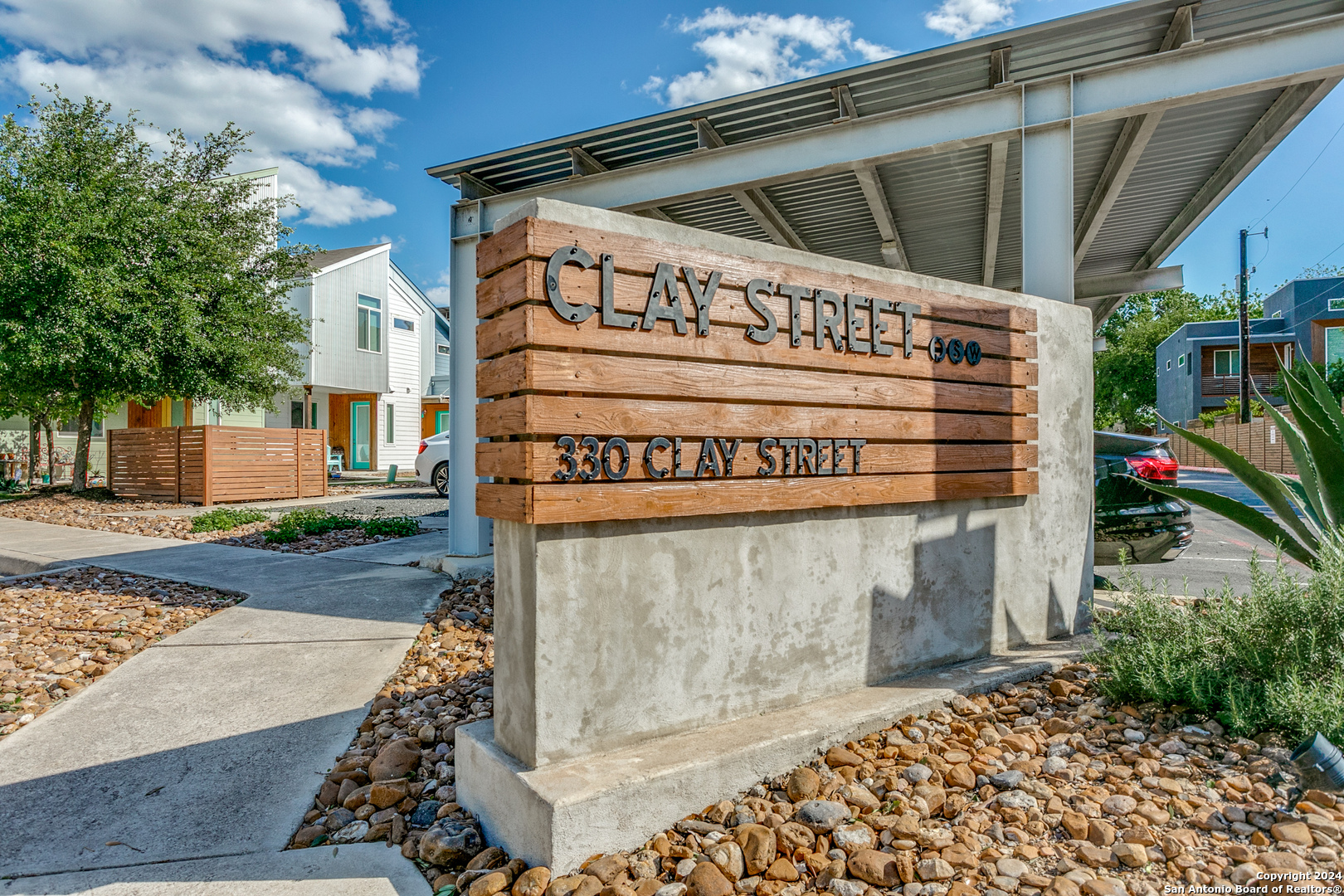 330 Clay San Antonio TX 78204