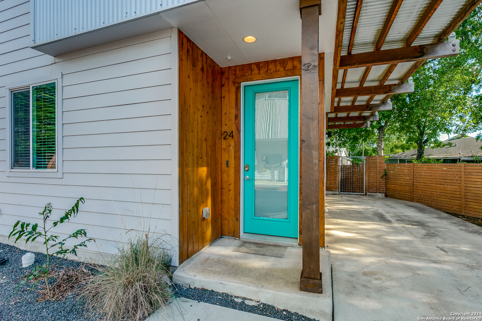 330 Clay San Antonio TX 78204
