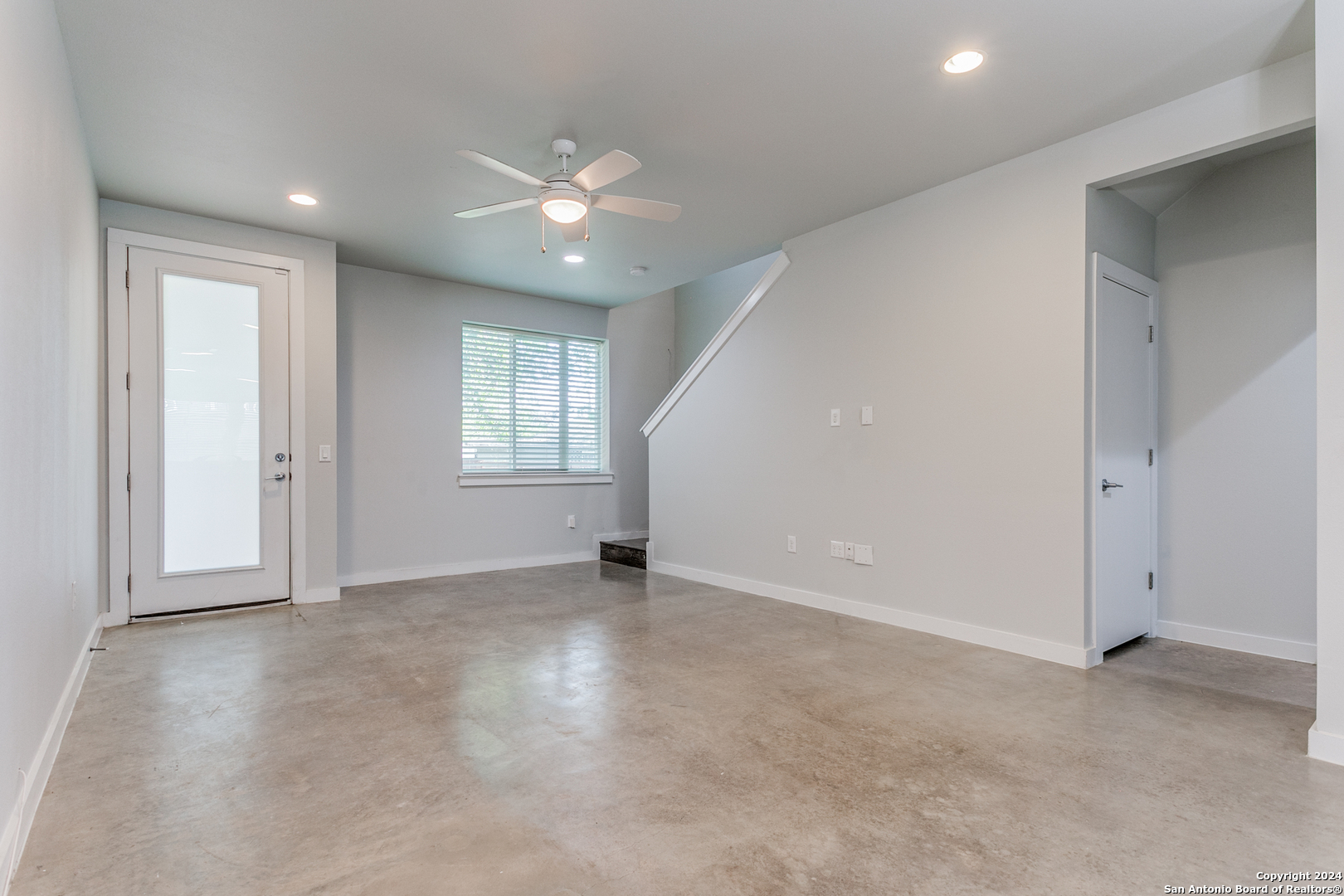 330 Clay San Antonio TX 78204