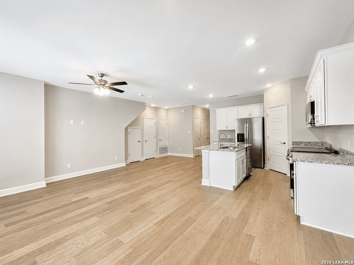 7161 Magnolia Creek San Antonio TX 78252