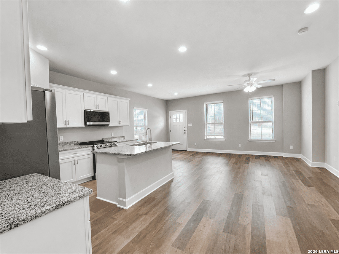 7161 Magnolia Creek San Antonio TX 78252