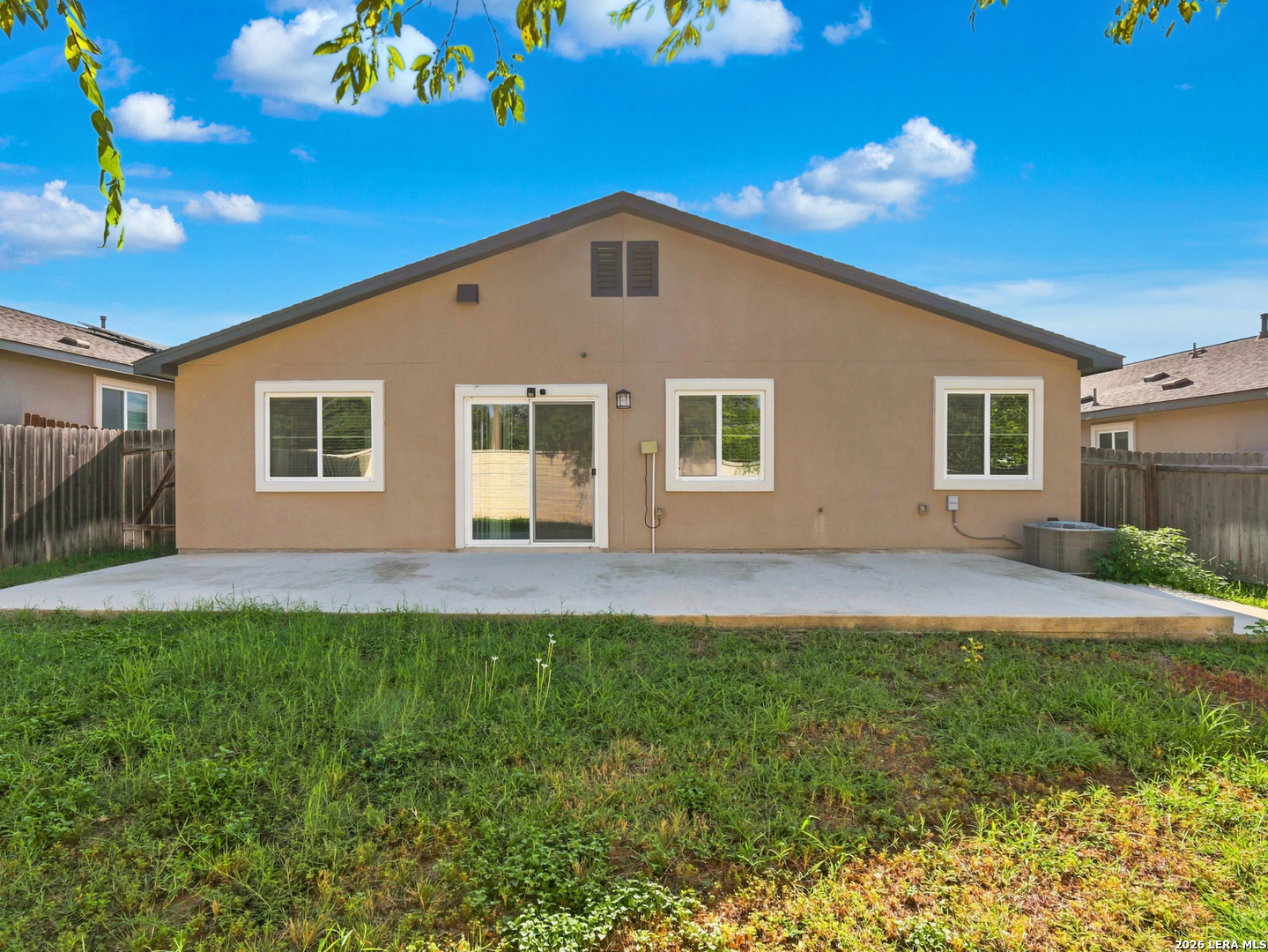 10203 Relic Oaks San Antonio TX 78240