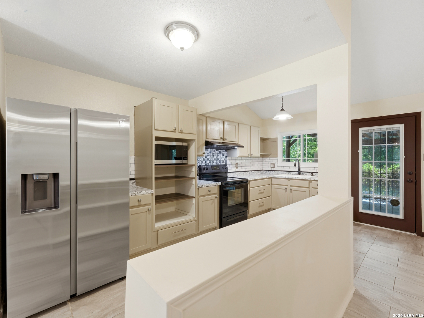1114 Churing San Antonio TX 78245