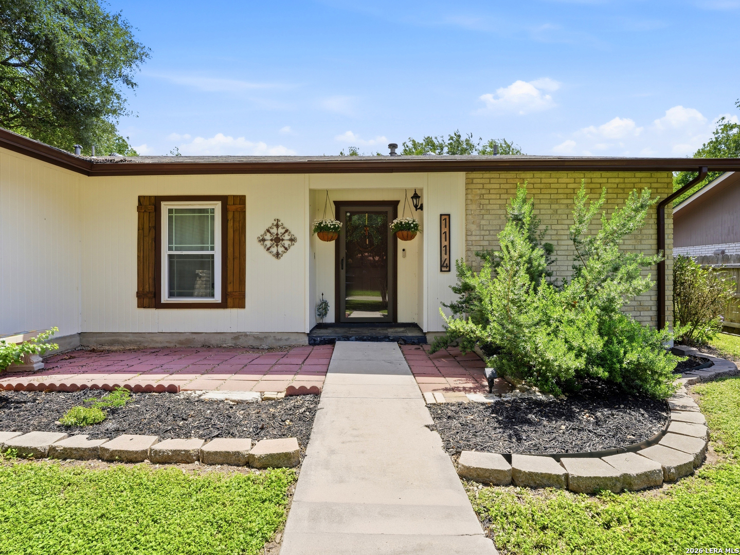 1114 Churing San Antonio TX 78245