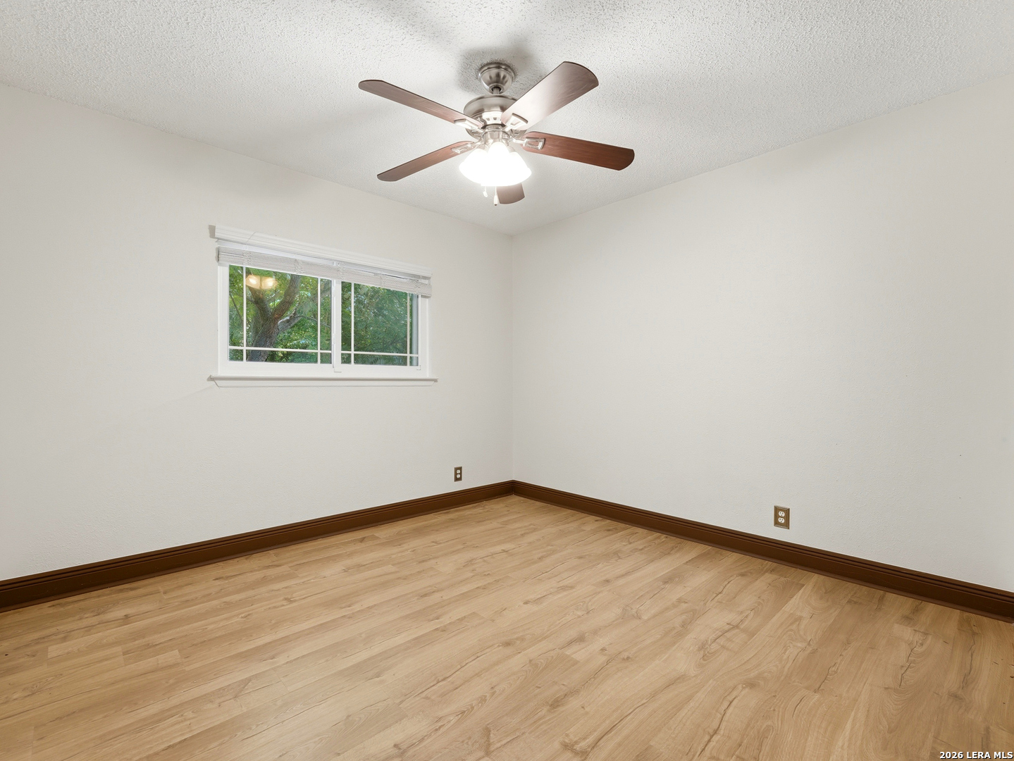 1114 Churing San Antonio TX 78245