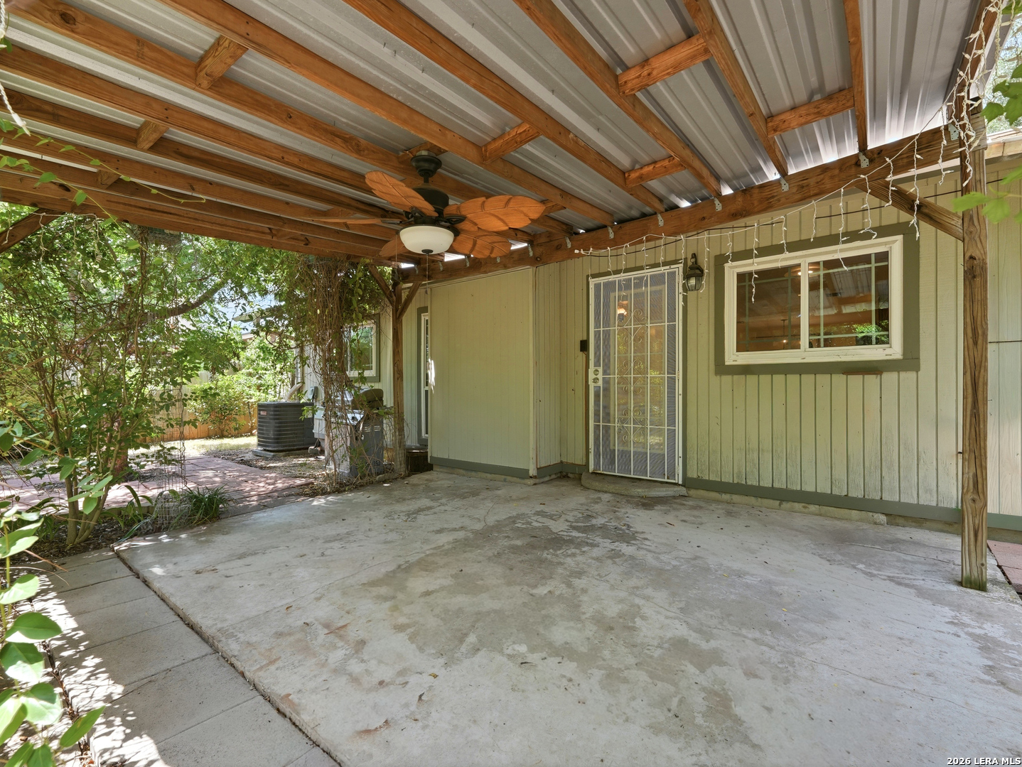 1114 Churing San Antonio TX 78245