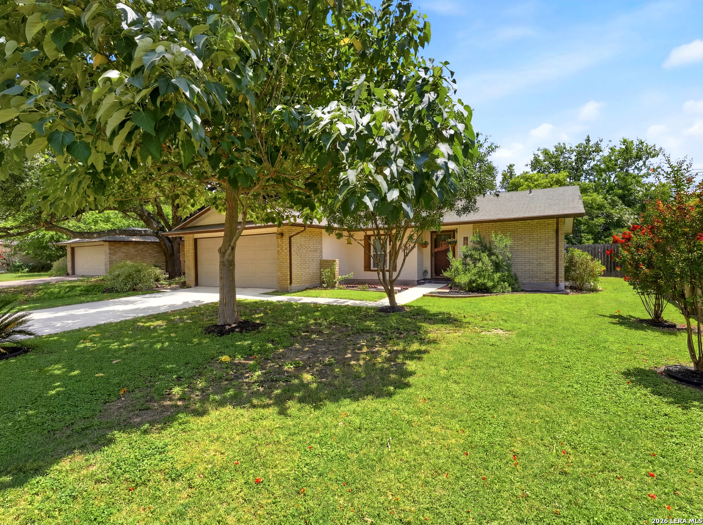 1114 Churing San Antonio TX 78245