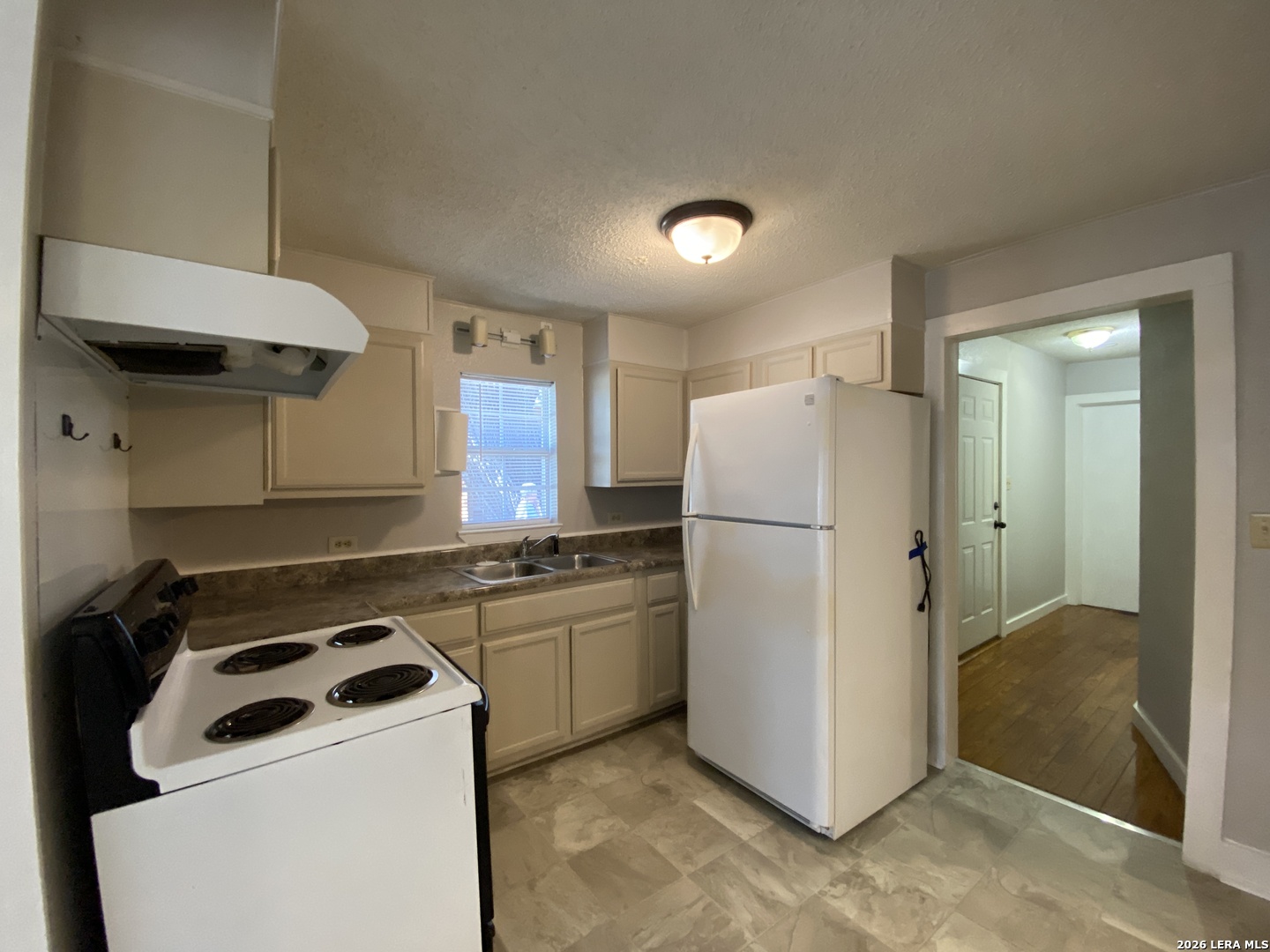 607 San Antonio Street Pleasanton TX 78064