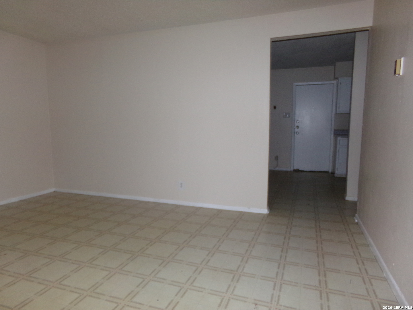5819 Castle Lake San Antonio TX 78218