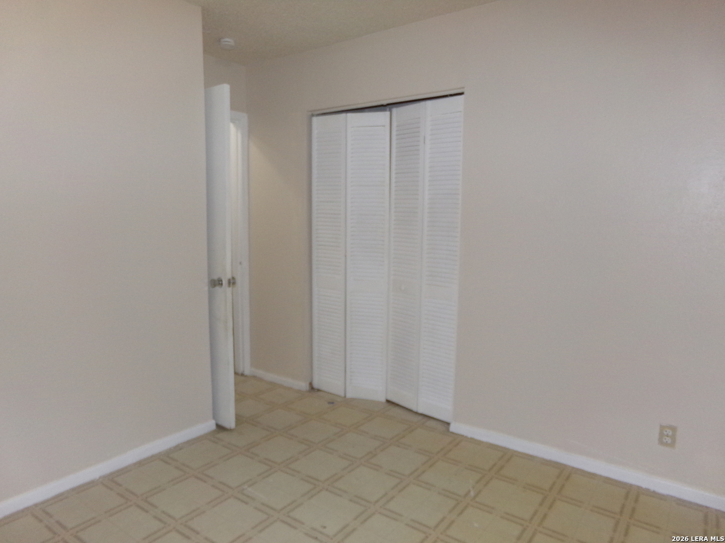 5819 Castle Lake San Antonio TX 78218