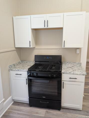 822 E Carson Street San Antonio TX 78208