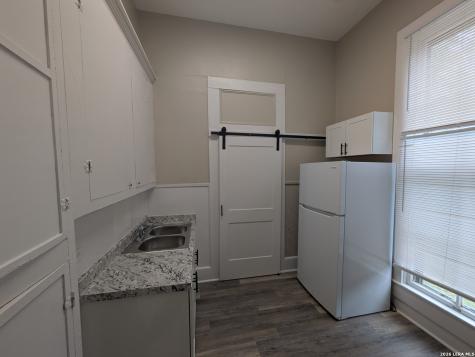822 E Carson Street San Antonio TX 78208