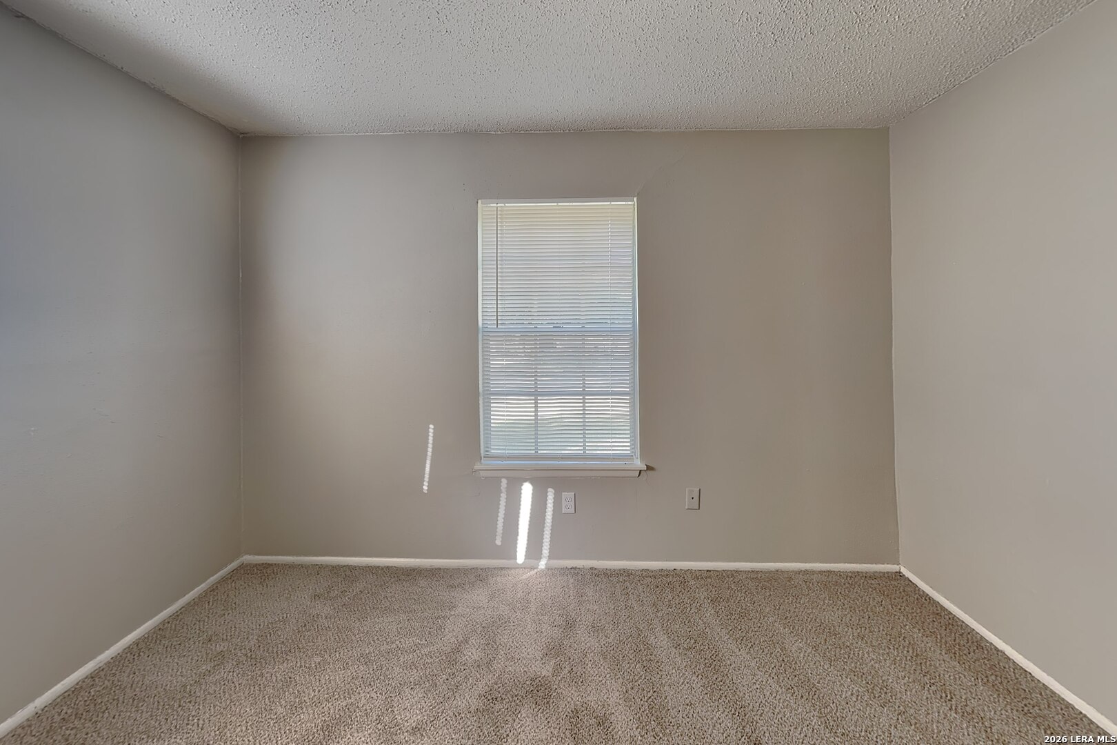 13622 Oak Breeze Universal City TX 78148