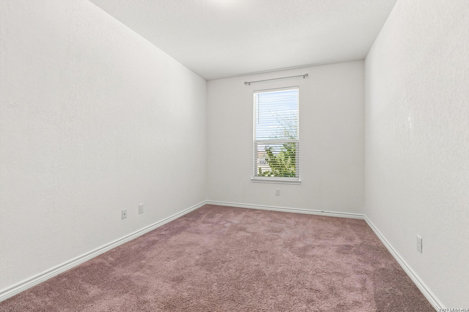 3802 Putnam Fields Converse TX 78109