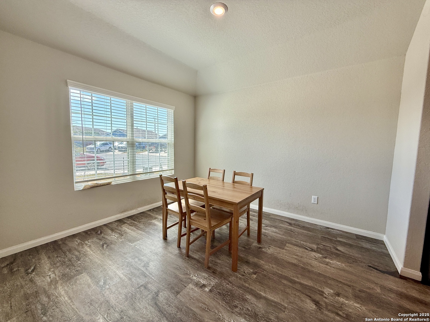 807 Blue Landing San Antonio TX 78221