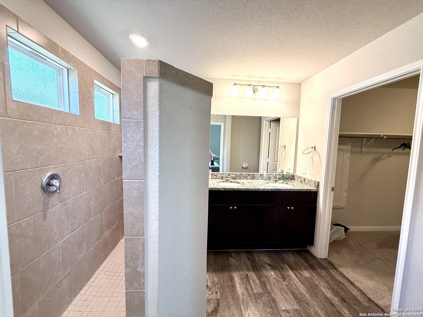807 Blue Landing San Antonio TX 78221