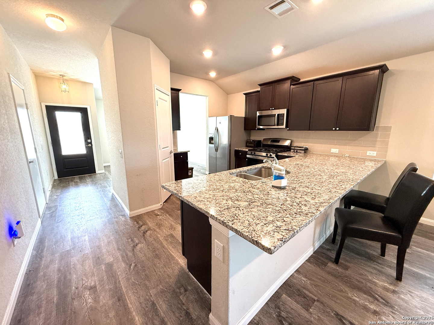 807 Blue Landing San Antonio TX 78221