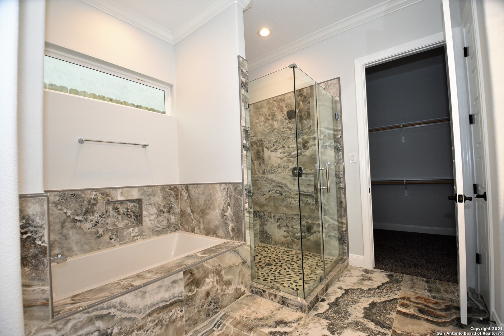 24418 Canyon Row San Antonio TX 78260