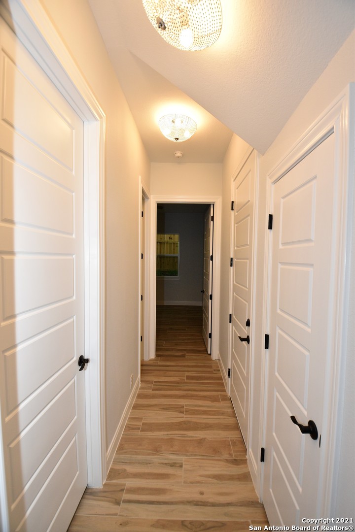 24418 Canyon Row San Antonio TX 78260