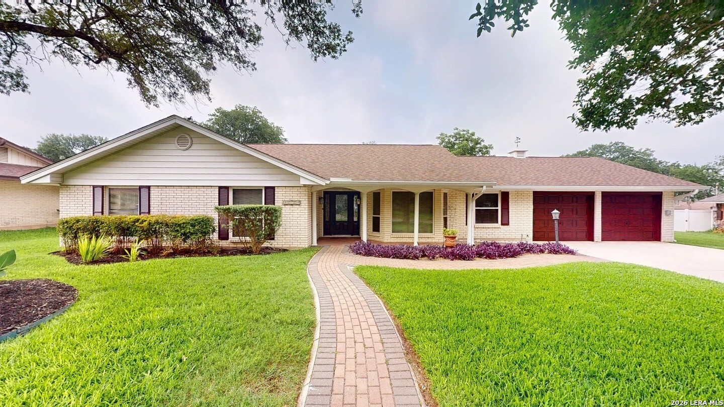 610 Fawndale Lane Windcrest TX 78239